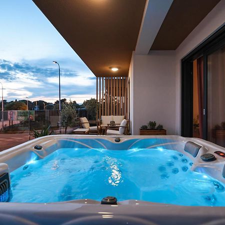 Luma Luxury Apartment With Jacuzzi ซาดาร์ ภายนอก รูปภาพ