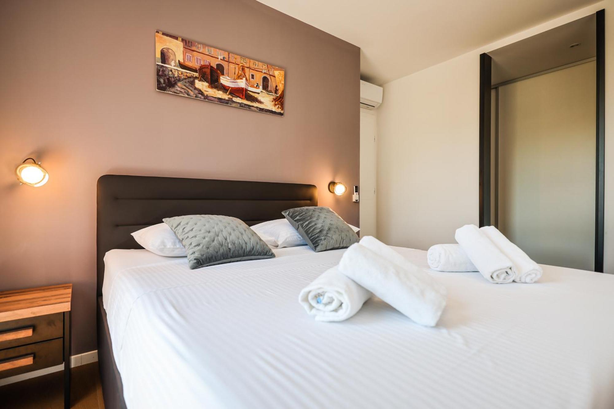 Luma Luxury Apartment With Jacuzzi ซาดาร์ ภายนอก รูปภาพ